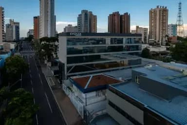 Edifício onde fica o escritório da Evolua em Cascavel